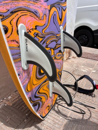 Tabla de surf en tenerife amarilla OLAIAN 6’ 40L.