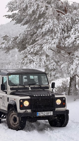Land Rover Defender 2005