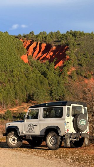 Land Rover Defender 2005