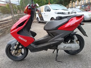 YAMAHA AEROX 50