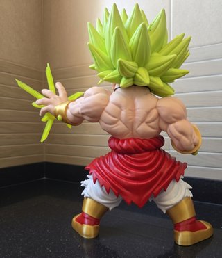 Figura Broly Super Saiyan 3D