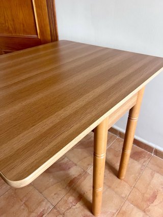 Mesa de cocina  plegable