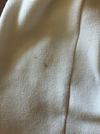 Blusa suéter blanco bordado Talla L