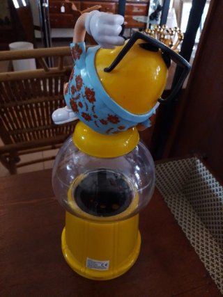 Distributore M&M's Giallo
