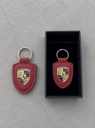 Llavero Porsche Piel Rojo Nuevo