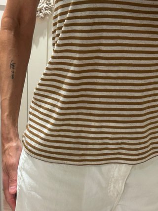 Camiseta Zara Rayas Marrón y Blanca