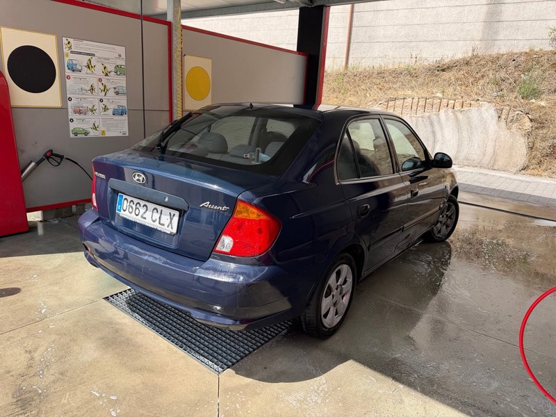 Hyundai Accent 2003 - foto 1