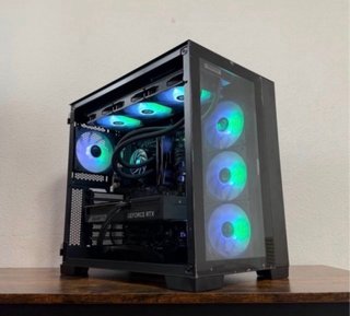 PC GAME RTX 5070ti 7800x3d 32gb ram 1tb nvme win11