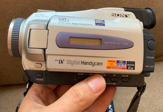 Videocámara  miniDV Sony DCR-TRV16E Completo