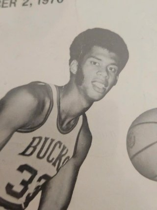 Autografo Kareem Abdul-Jabbar Bucks COA
