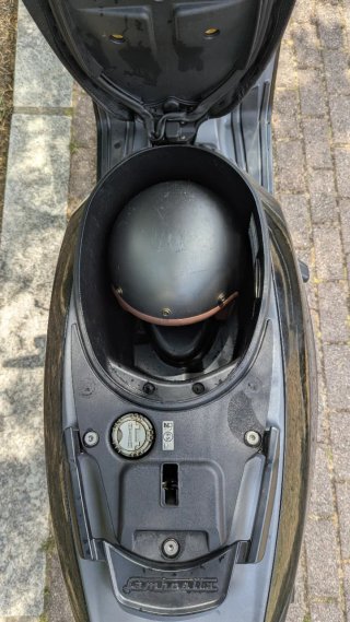 Moto Lambretta V125 Special Pirelli Edition