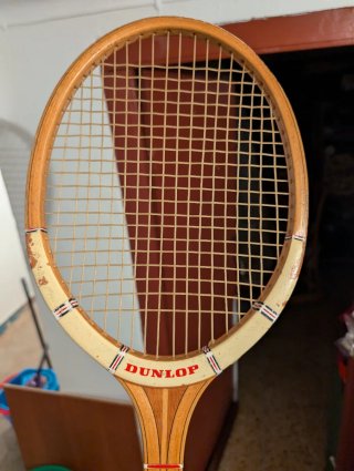 Raqueta Dunlop maxply