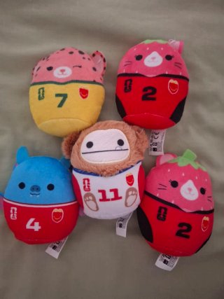 Lote 5 Peluches McDonald's Fútbol