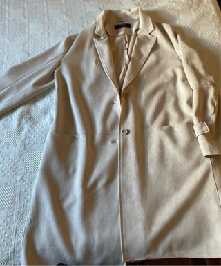 Abrigo fino zara tipo gabardina, imitacion ante