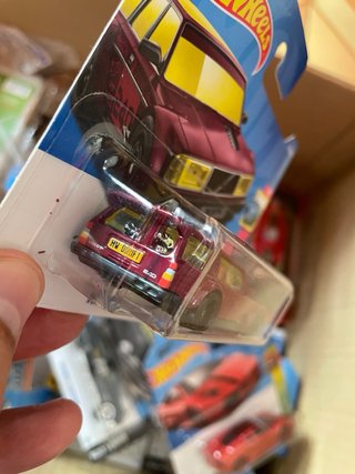 Hot Wheels Volvo 240 Drift Wagon