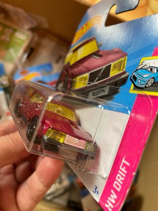 Hot Wheels Volvo 240 Drift Wagon