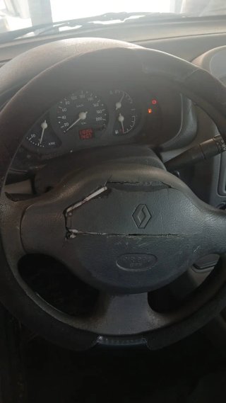 Renault Clio 2001