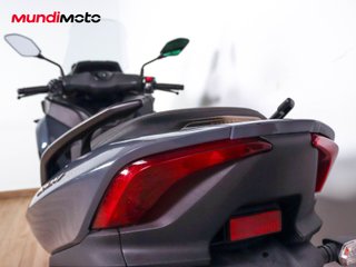 YAMAHA TRICITY 300