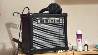 Amplificador Roland Cube 10GX