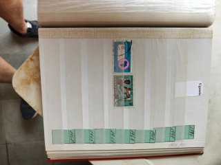 Francobolli volume 92