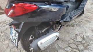 Piaggio X7 250 Maxi Scooter
