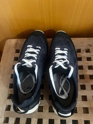 Zapatillas Lomer montaña impermeables