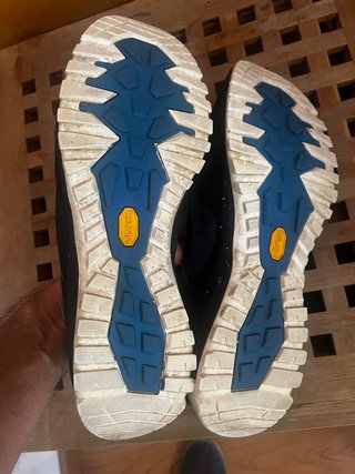 Zapatillas Lomer montaña impermeables
