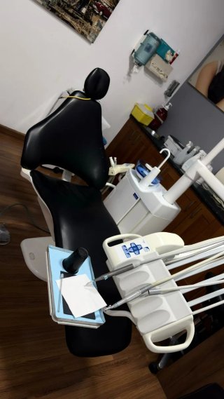 CLÍNICA DENTAL  COMPLETA URGE
