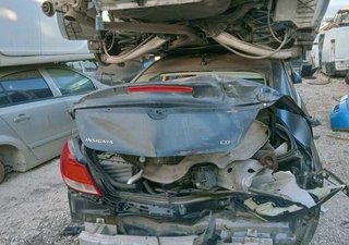 Opel elevalunas trasero izquierdo insignia 246367