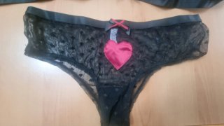 Intimo OVS nero con cuori rossi taglia unica