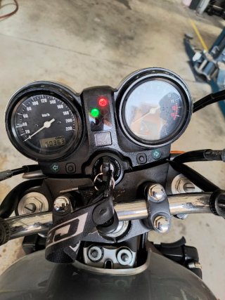 Honda CBF 600 Naked Plata