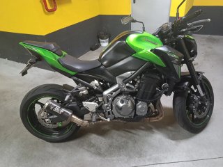 Kawasaki Z900 Naked Verde/Negra