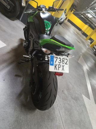 Kawasaki Z900 Naked Verde/Negra