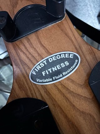 Máquina de remo WaterRower Madera IV