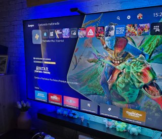 TV Samsung NeoQled 120hz  65" 8K con luz ambiente