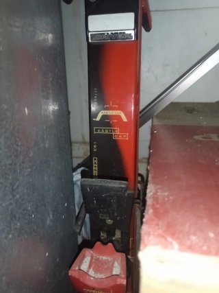 Esquís Kastle 90