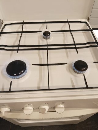 Cocina de gas butano mide 86 x54x54 no negociable