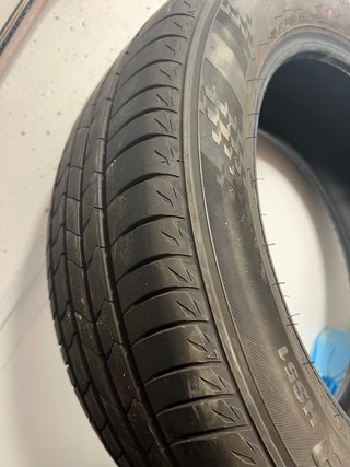 Rueda coche kumho