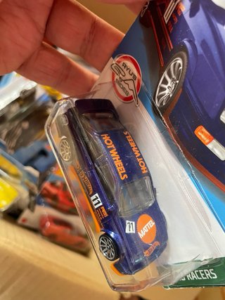 Hot Wheels '87 Ford Sierra Cosworth Retro Racers