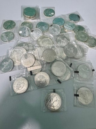 50 monedas de plata