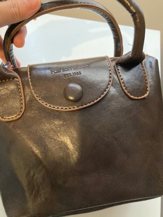 Bolso marron elegante con asa y bandolera – Nuevo