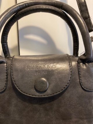 Bolso marron elegante con asa y bandolera – Nuevo