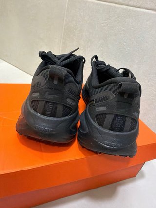 Nike vomero 18 gtx nuevas , talla 40’5