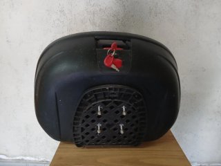 Baúl GIVI Moto con Base y 2 Llaves