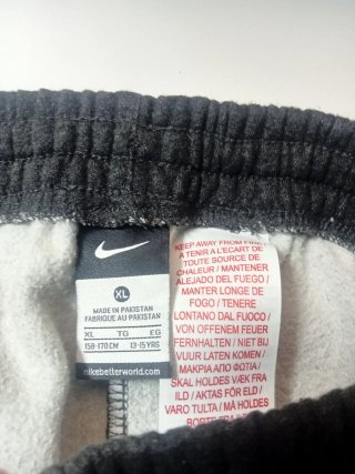 Pantaloni sportivi Nike grigi