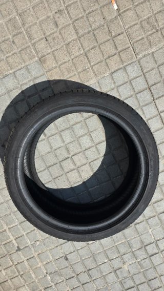 Juego Neumáticos Pirelli 225 40 18 92Y