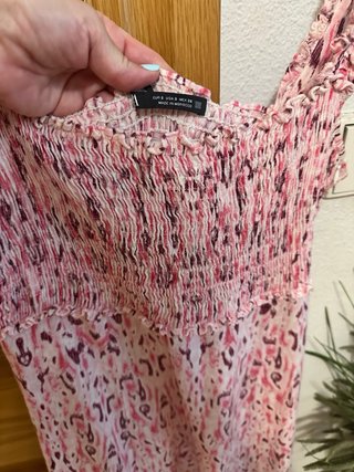 Vestido Zara estampado rosa