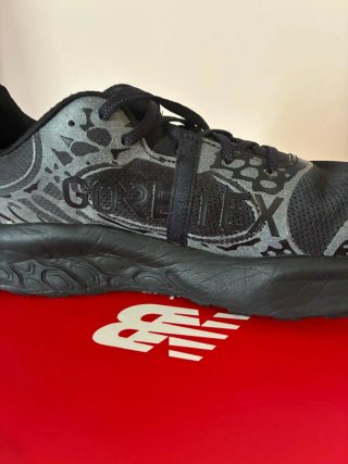 New Balance V8 Hierro fresh foam GoreTex t. 46.5