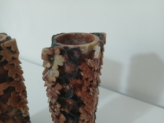 Coppia Vasi Cinesi Pietra Saponaria Intagliati
