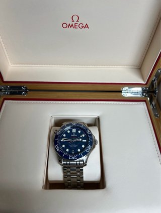 Omega Seamaster Diver 300M Reloj Azul A estrenar